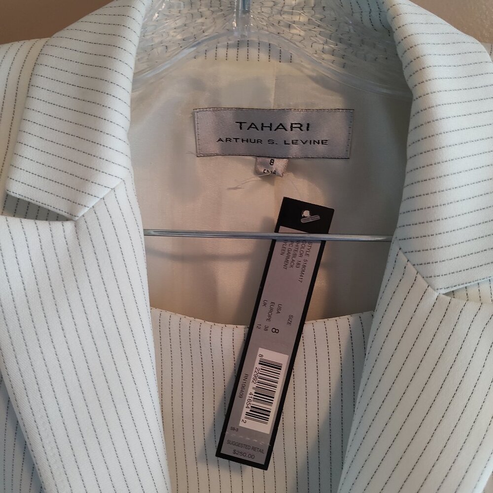 'TAHARI-LEVINE' 2-PC WHITE W/BLACK PIN STRIPES SKIRT SUIT - (SIZE 8)